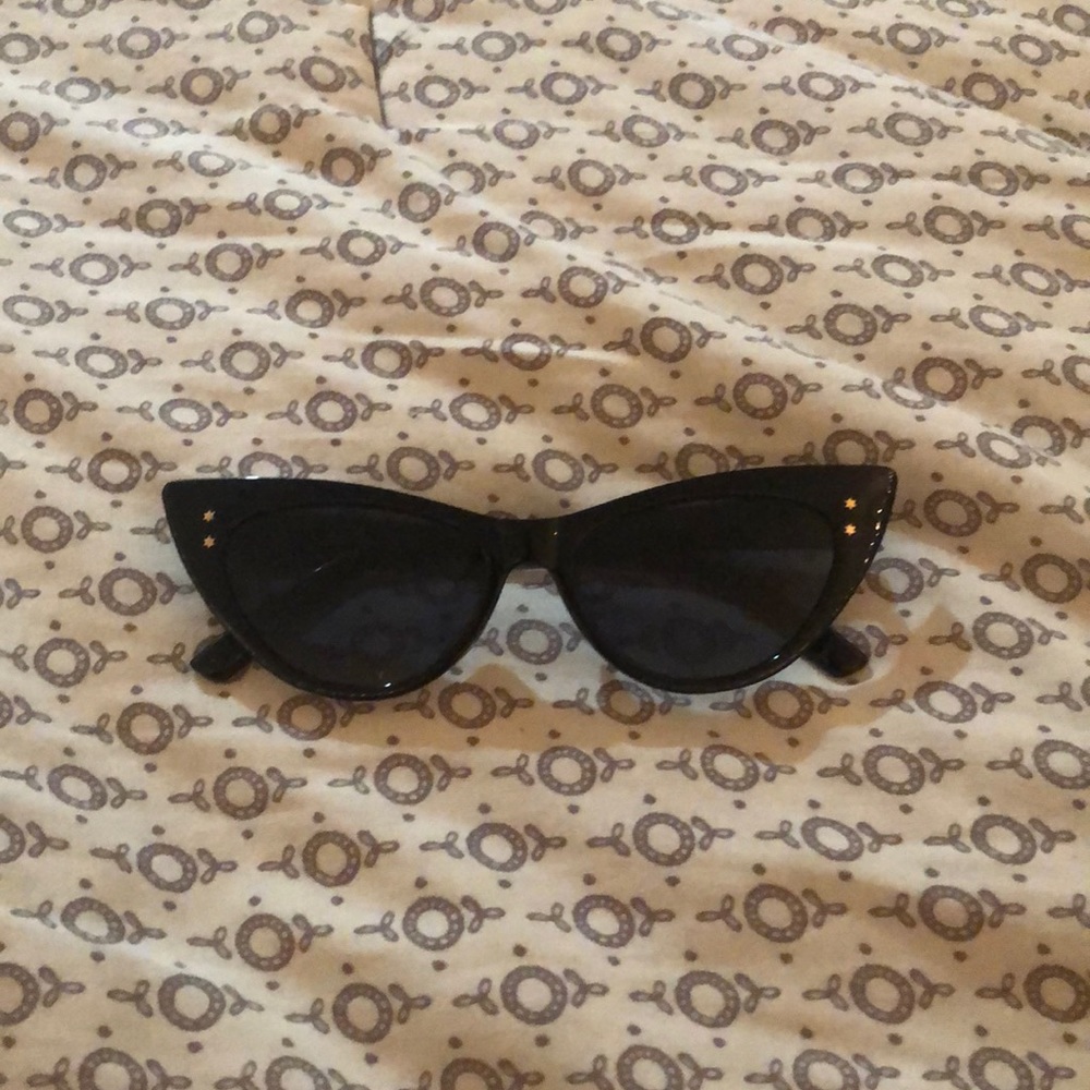 sunglasses